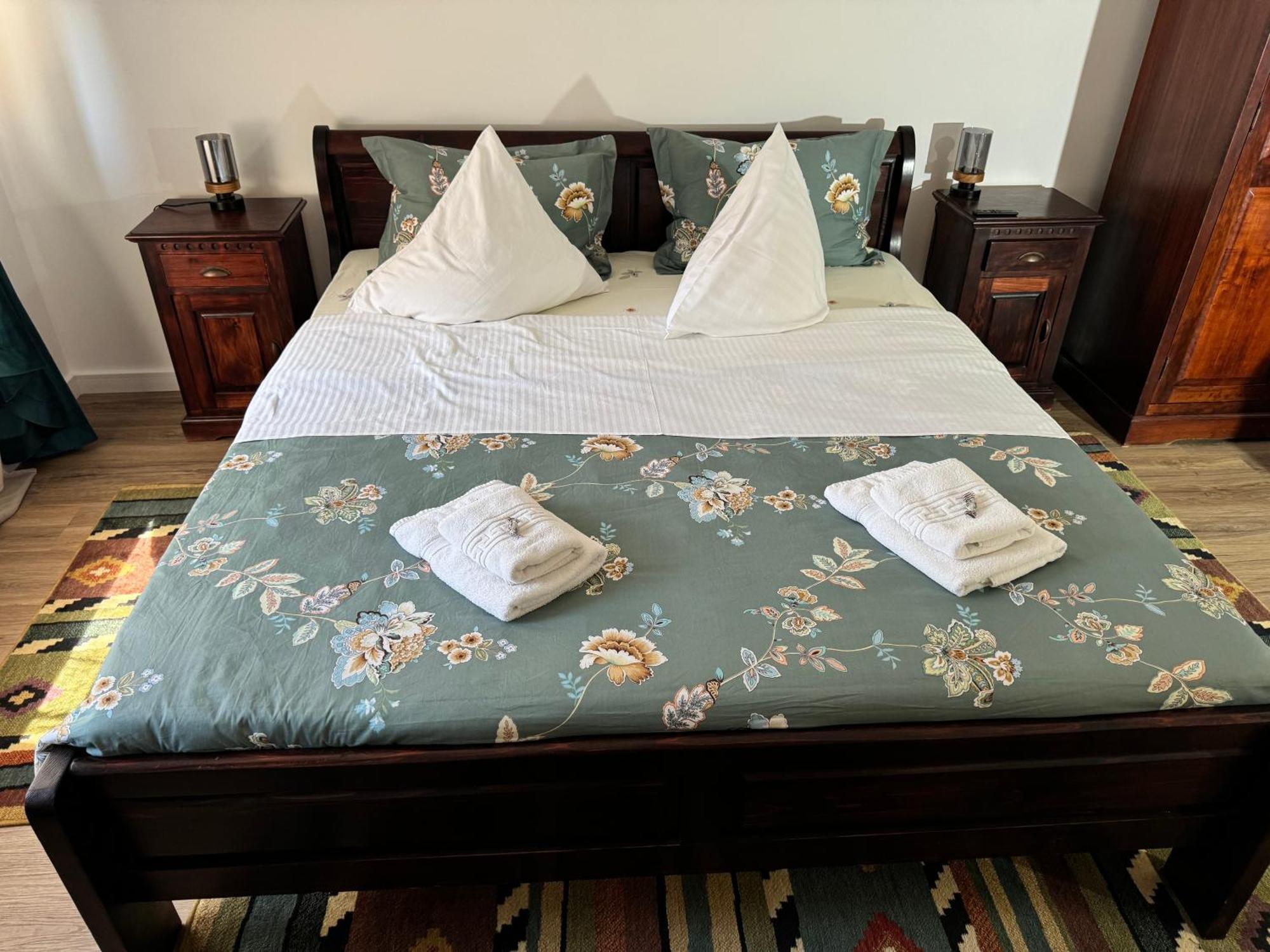 Hotel Casa Lucretia Vama  Exteriér fotografie